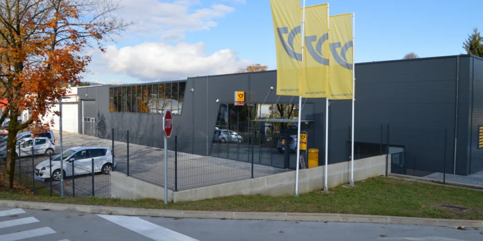 Poštni center Cikava